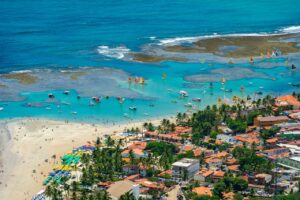 Para onde viajar em novembro: 25 destinos nacionais e no exterior