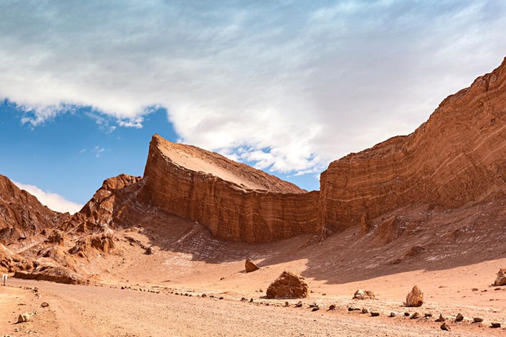 Para onde viajar em fevereiro no exterior? Chile. Fonte: Canva